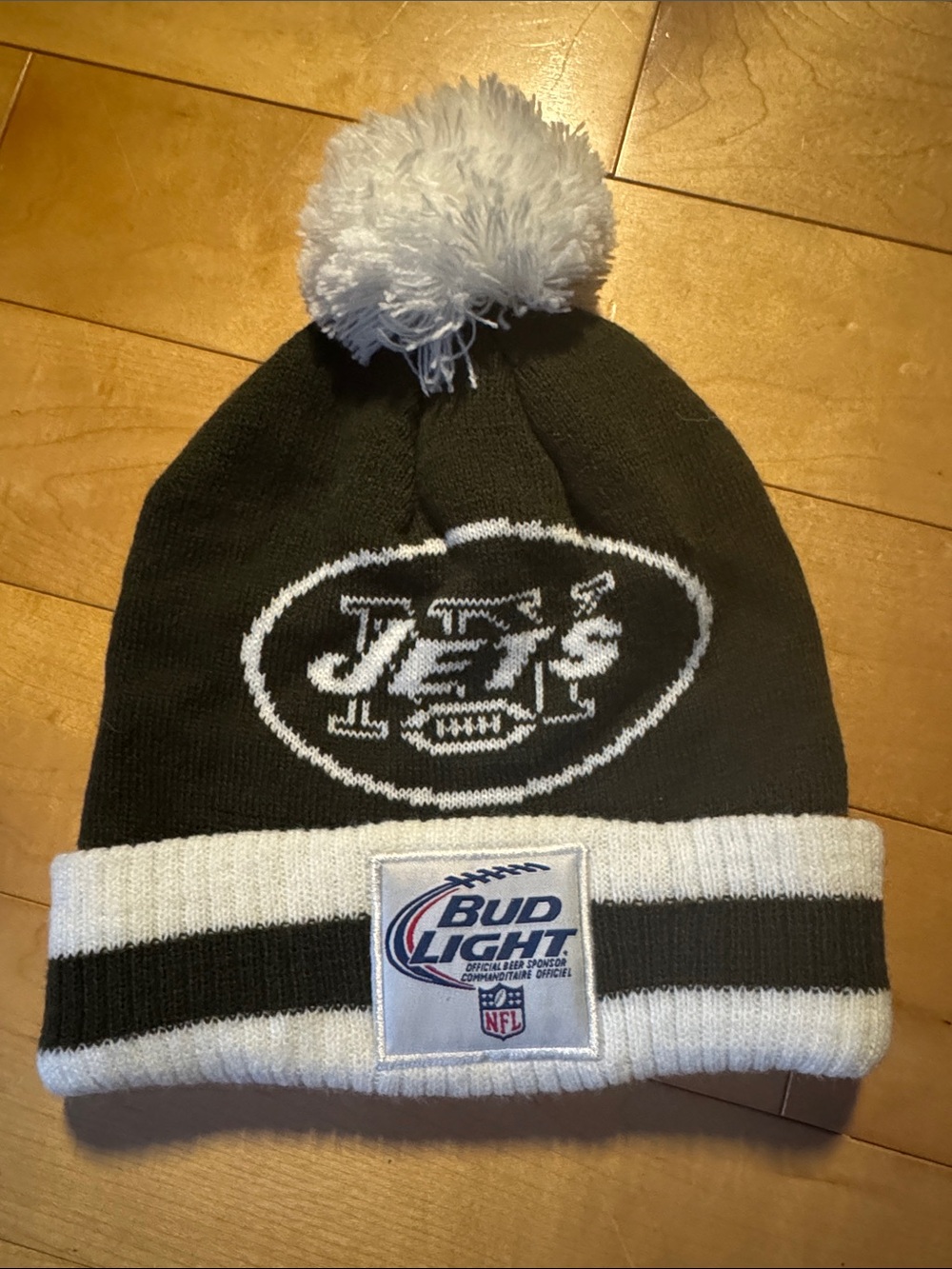 Bud Light New York Jets Olive & White Pom Beanie - Picture 2 of 2